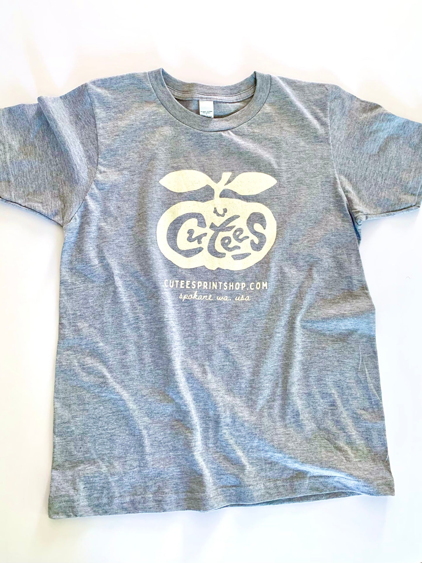 Cutees Original Logo Tee in Heather Grey, Every-body Fit