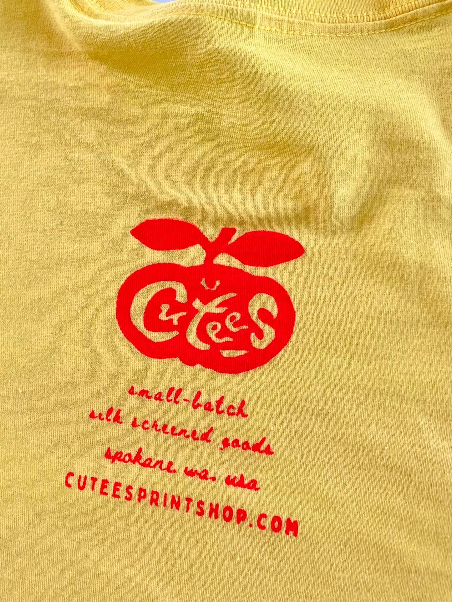 Cutees Fruit Yellow Logo Tee, Every-body Fit