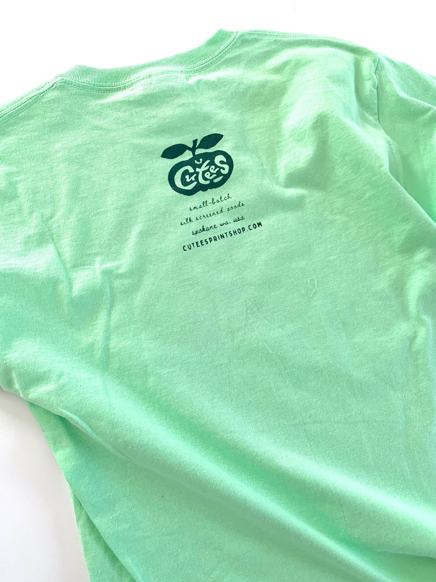 Cutees Original Logo Tee in Jade Green + Tomato Red, Every-body Fit